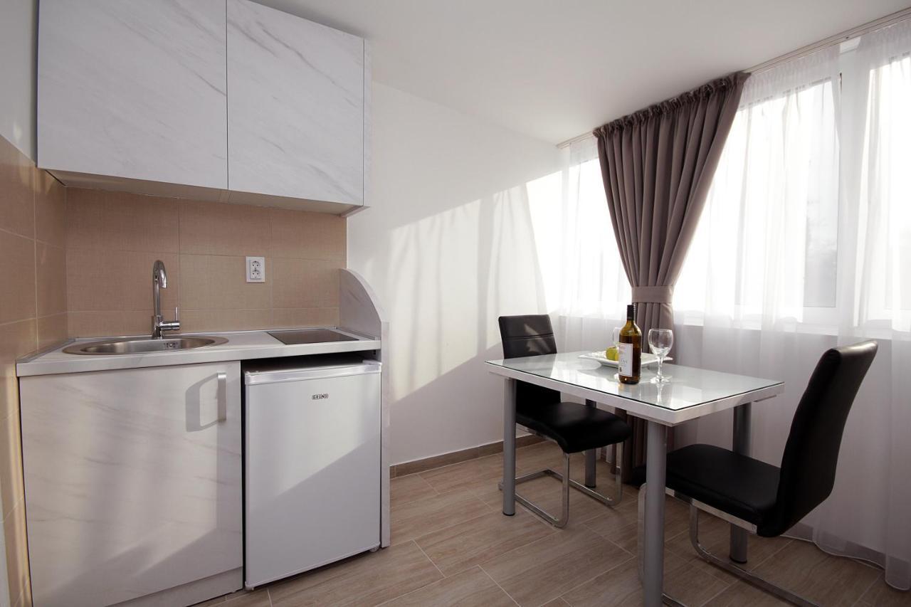 Dj Apartment Petrovac na moru